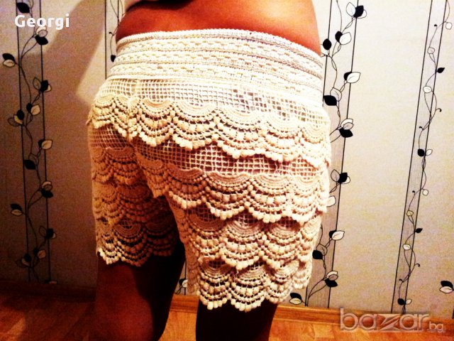 Дантелени панталонки.Намалени!, снимка 9 - Къси панталони и бермуди - 8320094