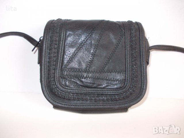 Дамска чанта, снимка 2 - Чанти - 23509976