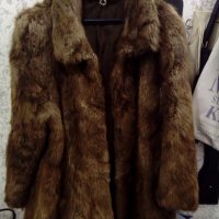 Дамско палто естествен косъм видра, снимка 1 - Палта, манта - 18978144