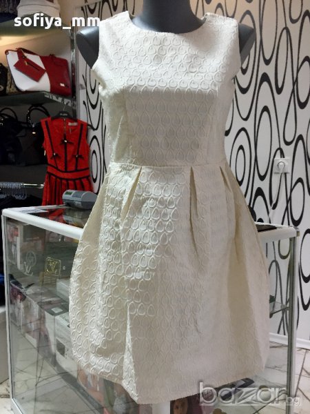 Дамска Рокля бяла, снимка 1