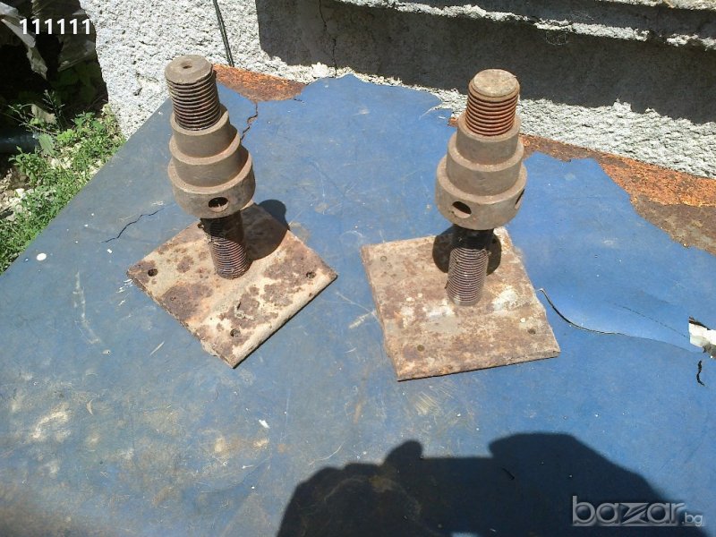 Винтове приспособления , снимка 1