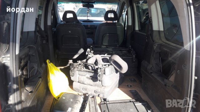 мерцедес ванео 1.9бенз. Mercedes vaneo 1.9 Benz. само на части , снимка 4 - Автомобили и джипове - 24403390