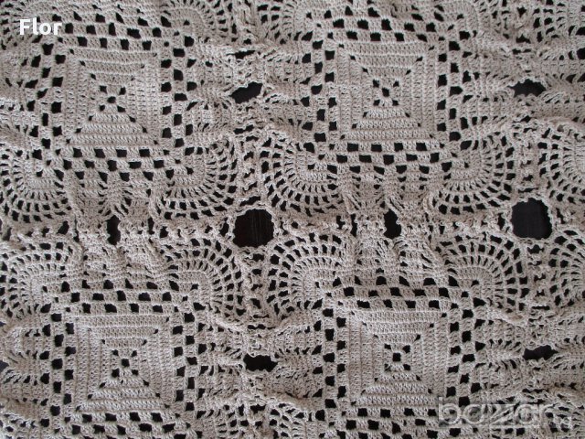 Каре, плетено на една кука, снимка 2 - Декорация за дома - 16371654