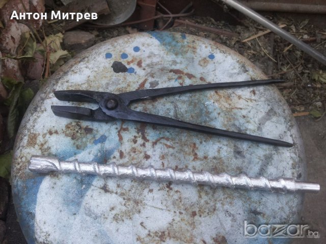 Продавам видирана бургия за бетон