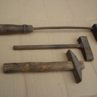 Старинни инструменти: трион, стъргало, цигански поялник, чукче, керпеден, ножици, снимка 8 - Антикварни и старинни предмети - 20704392