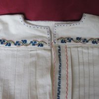 19 век Фолк Арт Дамска Блуза ръчно бродирана, снимка 4 - Антикварни и старинни предмети - 25947214