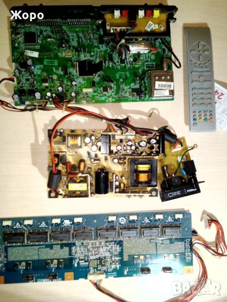 CROWN LCD TFT 32765 със счупена матрица., снимка 1