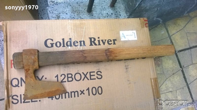 брадва с дървена дръжка, снимка 1