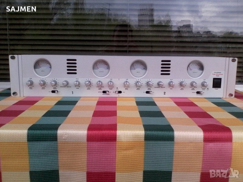 Phonic T8300 Tube Enhancer лампов предусилвател , снимка 1