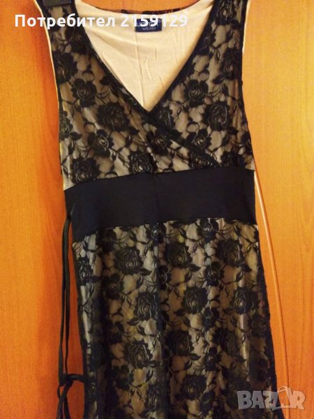 Рокля с дантела, снимка 1