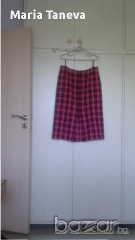 Дамска пола от кариран плат, снимка 1