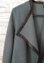 красива вълнена жилетка в сиво с кожени елементи, снимка 5