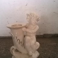 порцеланов свещник с херувимче, снимка 1 - Антикварни и старинни предмети - 17795501
