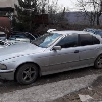 BMW 525 tds, 99 г на части, снимка 1 - Автомобили и джипове - 24595556
