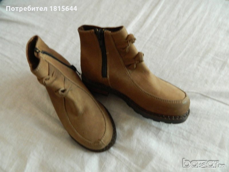 Детски боти - идеални - като нови - обувани само веднъж, снимка 1