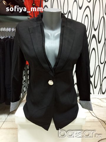 Дамско Сако