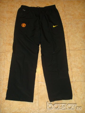  Манчестър Юнайтед Футболен Анцуг Найк Manchester Utd Nike Suit , снимка 2 - Други спортове - 6419764