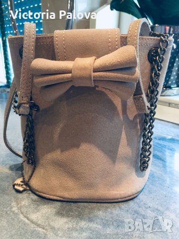 Малка кипра чантичка,ест велур, снимка 2 - Чанти - 24287740