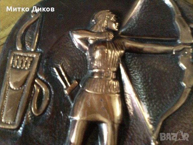 Москва 1980 метална релефна плакета за стена Ф19см, снимка 3 - Други ценни предмети - 22760068