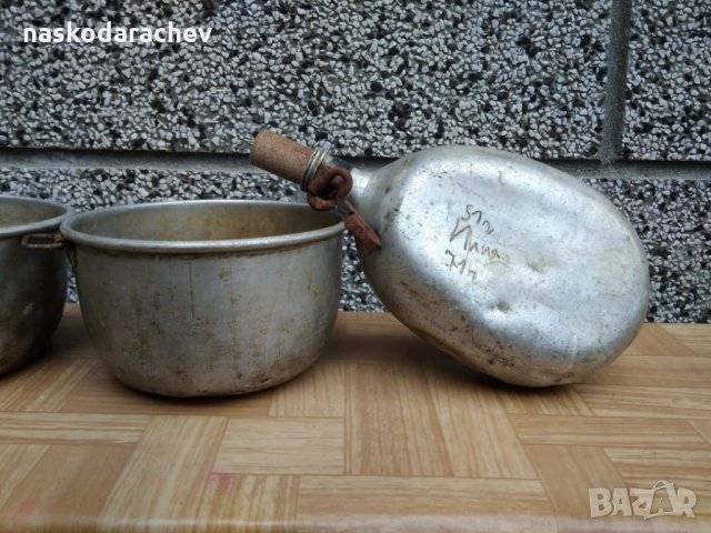 Автентични военни алуминиеви манерки за вода и канчета за храна, снимка 4 - Антикварни и старинни предмети - 23416890