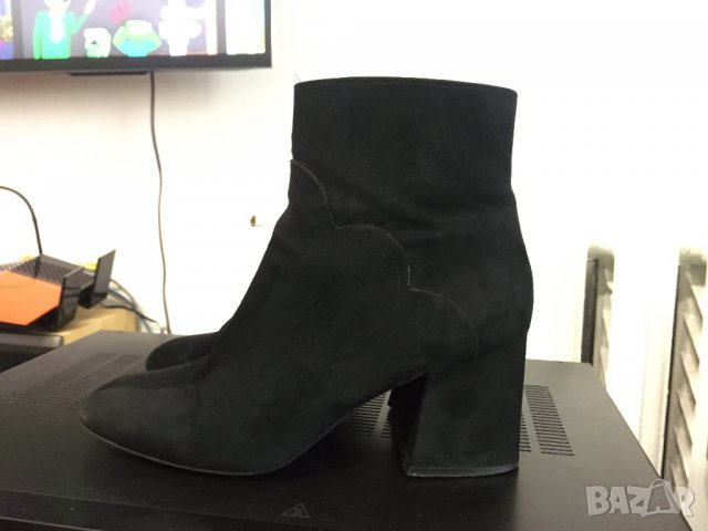 маркови кожени ботуши ZARA Trafaluc Black Suede Boots