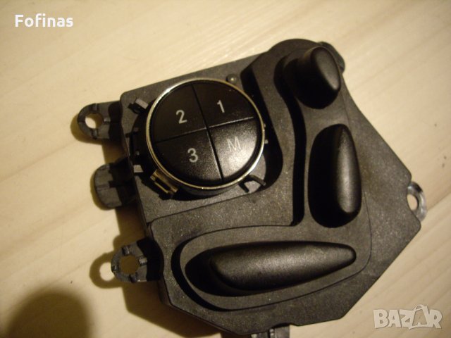 Бутони ,копчета за управелние на седалката за Mercedes-Benz E-Class - 2118207810, снимка 2 - Части - 24616663