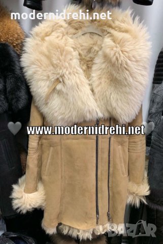 Дамско бежаво палто тип шуба с лисица, снимка 1 - Палта, манта - 23576040