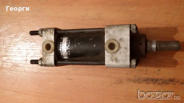 Цилиндър пневматиèн ЦДТП 50х50