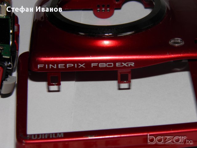 Фотоапарат Fuji f80exr за части, снимка 3 - Фотоапарати - 17967771