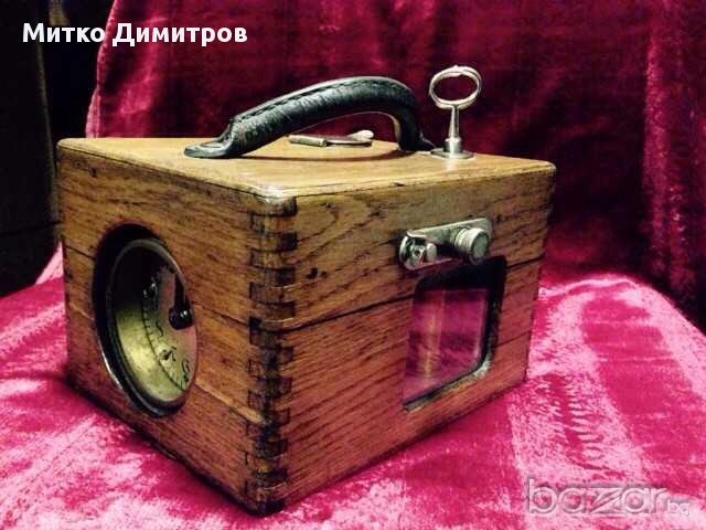 Старинен преносим ХРОНОГРАФ за отчитане на времето на полет при гълъби-1939г., снимка 6 - Други - 10424263