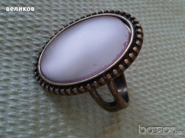 Стар бронзов масивен пръстен добре запазен за времето си , снимка 4 - Антикварни и старинни предмети - 12630383