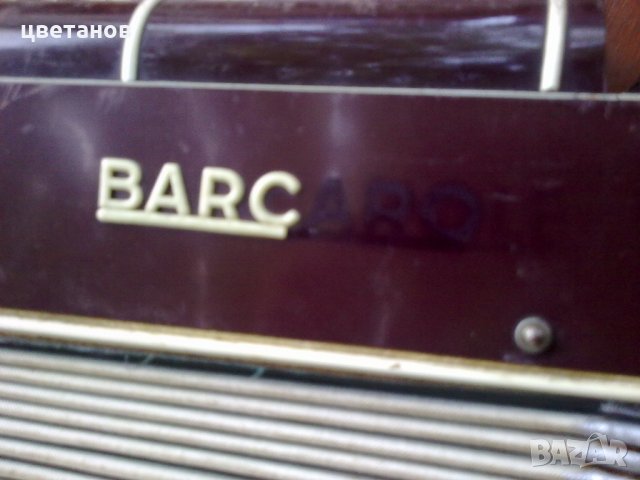  стар акордеон BARCARO 32 баса, снимка 2 - Акордеони - 25818271