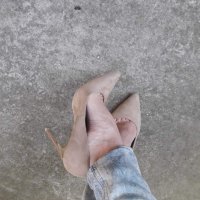 Елегантни обувки с тънък ток , снимка 1 - Дамски елегантни обувки - 24149739