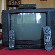 Продавам цветен телевизор - JVC, заедно с декодер - STRONG, снимка 1 - Телевизори - 12067304