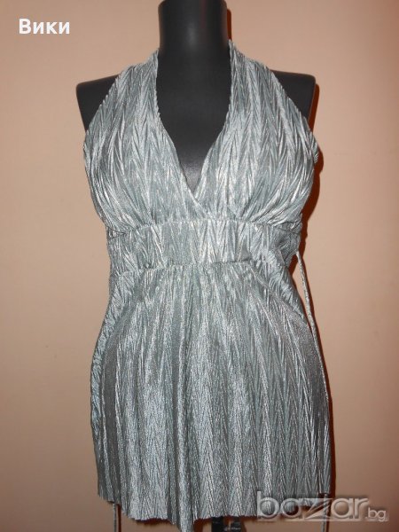 Елегантен сребрист потник Charlotte Russe, снимка 1