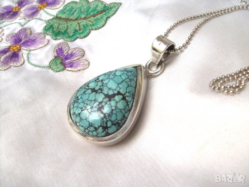 Голям Сребърен Медальон с Естествен Тюркоаз, снимка 1
