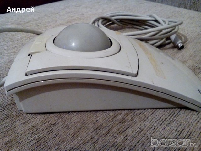 Стара компютърна мишка, снимка 5 - Антикварни и старинни предмети - 19213102