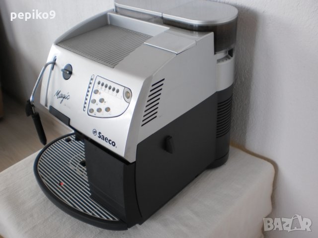Продавам кафемашини внос от Германия,робот пълен автомат SAECO MADIC DE LUX сребърна, снимка 13 - Кафемашини - 25469726