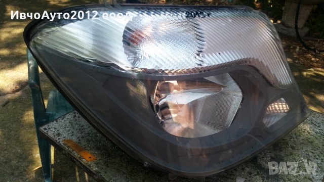 Фар десен Mercedes sprinter  (мерцедес спринтер) 2013-  hella оригинален , снимка 2 - Части - 26157906