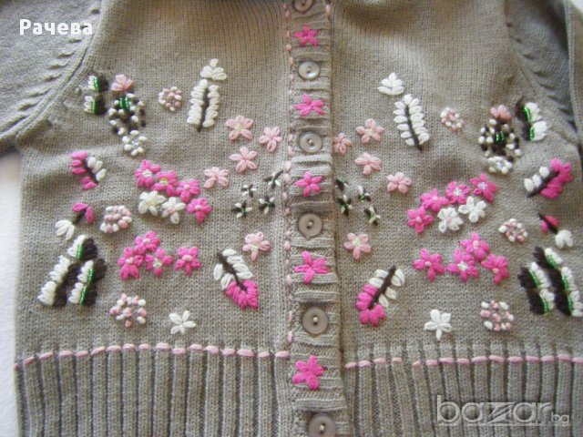 Жилетка за момиче, снимка 4 - Жилетки и елечета за бебе - 12645649