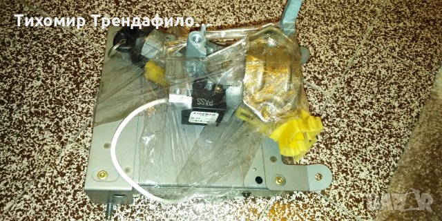 Компютър с контактен ключ за Mazda 323 (BA) 1.3 16V, 73 к.с. 1996 E2T84881M / B3S818881, снимка 3 - Части - 25221001