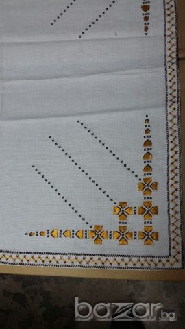 Каре ръчно бродирано 2, снимка 2 - Други стоки за дома - 19937108