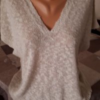 Готин пуловер, снимка 1 - Блузи с дълъг ръкав и пуловери - 20187964