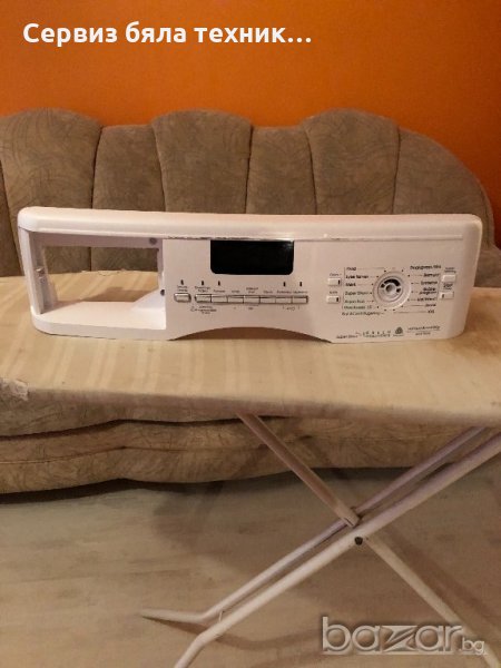 Продавам отлична управляваща платка с целият панел за пералня Whirlpool 6th sense (Bauknec) 9кг, снимка 1