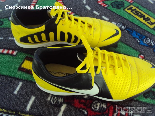 Мъжки спортни обувки за футбол, снимка 1 - Маратонки - 18327722