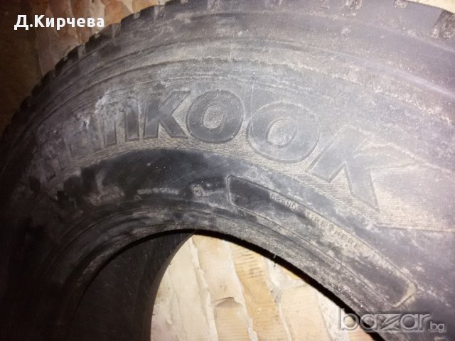 Задни 4 гуми за Влекач с размери 315 / 70 / R 22.5, снимка 1 - Аксесоари и консумативи - 15021298