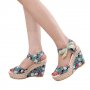 Дамски сандали с платформа на цветя, снимка 1 - Сандали - 26092840