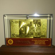 Сувенирна 10 евро златни банкноти в стъклена поставка и масивно дърво + Сертификат, снимка 2 - Подаръци за рожден ден - 8611430
