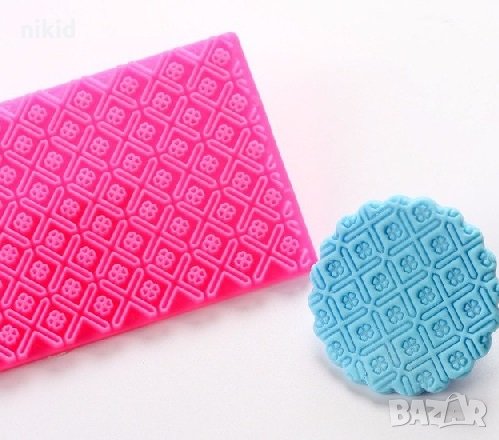 квадратчета с детелинки пластмасов резец отпечатък решетка форма , снимка 1