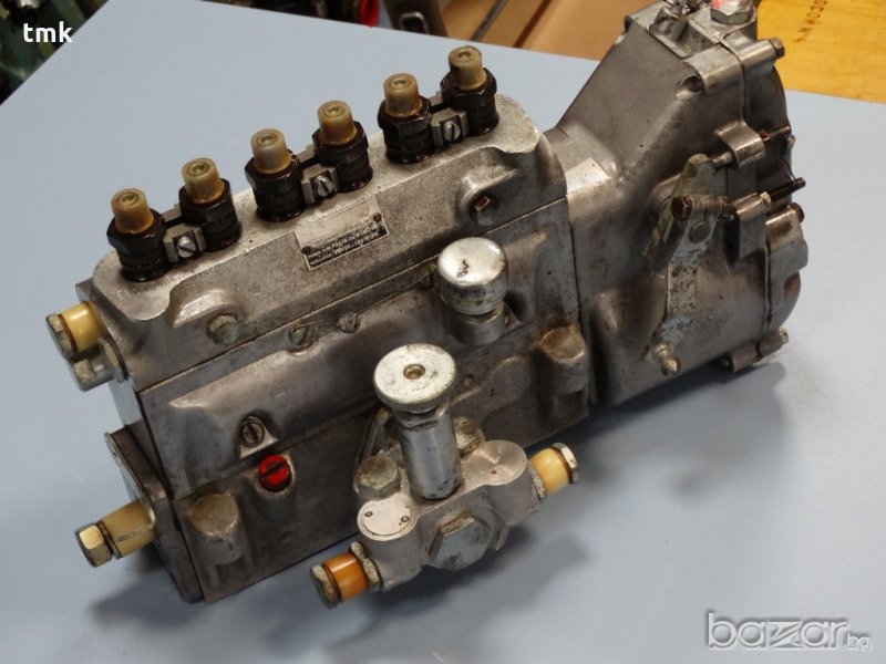 Горивно-нагнетателна помпа Р26Т8 за строителна техника, снимка 1